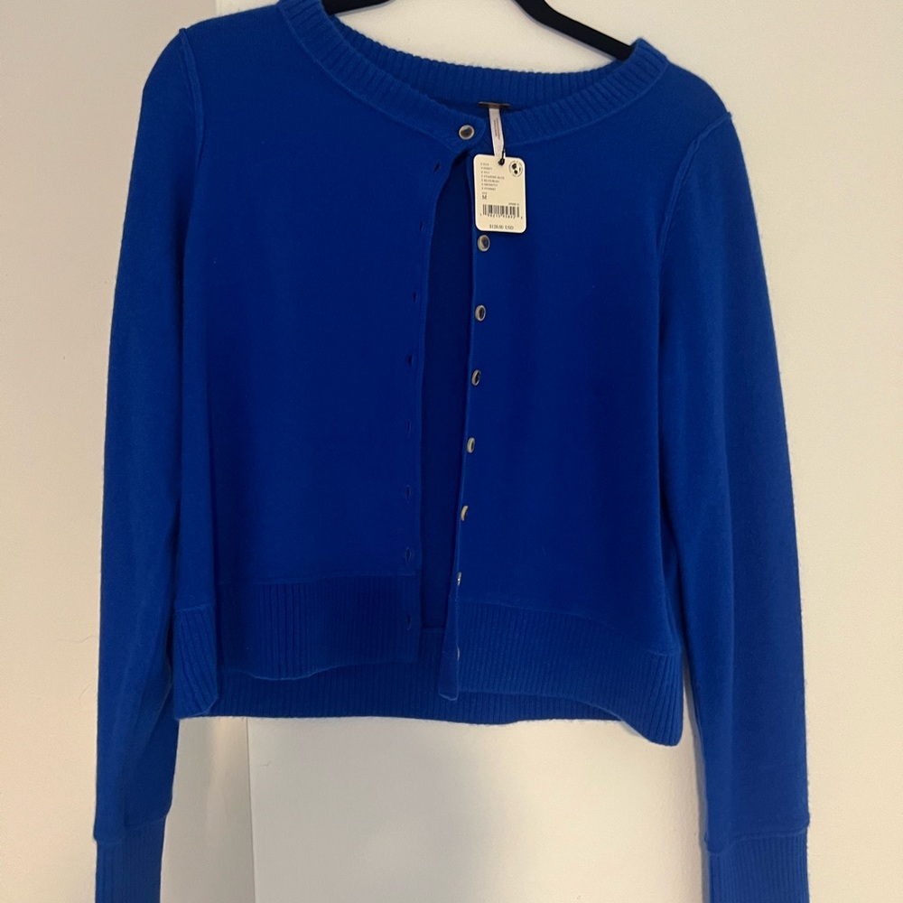 NWT. Free people Nocturnal solid Cardi. Blue, medium